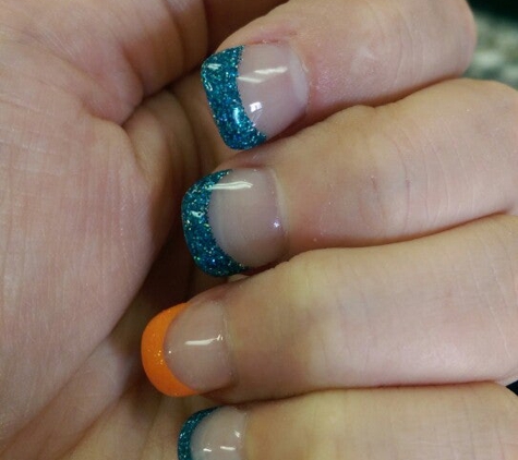 Fashion Nails - Willmar, MN