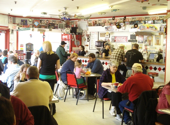 Cruiser's Malt Shoppe - Gardner, MA