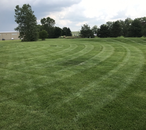 Don's Landscaping & Snow Removal - Highland, IN