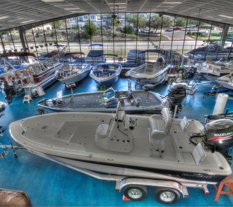 Austin Boats & Motors - Lakeway, TX