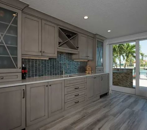 J & B  Fine Cabinetry - Saint Petersburg, FL