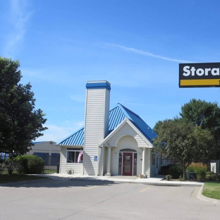 StorageMart - Lincoln, NE