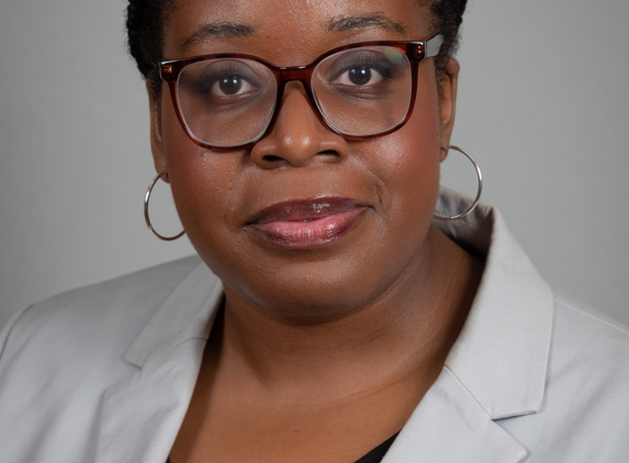 Rasheda Browne, MD - Bay Shore, NY