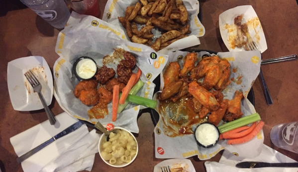 Buffalo Wild Wings - College Point, NY