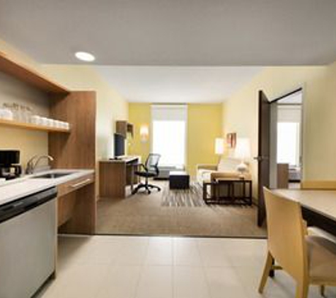 Home2 Suites by Hilton Cleveland Beachwood - Beachwood, OH