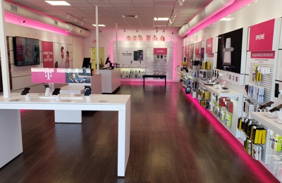 T Mobile 20325 Route 19 Unit 10 Cranberry Township Pa 16066 Yp Com