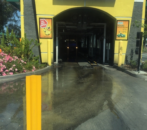 Quick Quack Car Wash - Sacramento, CA