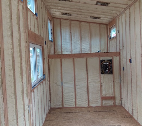 Distinctive Spray Foam - Windsor, CO