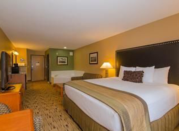 Best Western Plus Columbia River Inn - Cascade Locks, OR