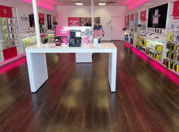 T-Mobile - Rushville, IN