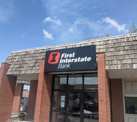 First Interstate Bank - Carlisle, IA