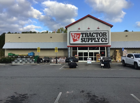 Tractor Supply Co - Blue Ridge, GA