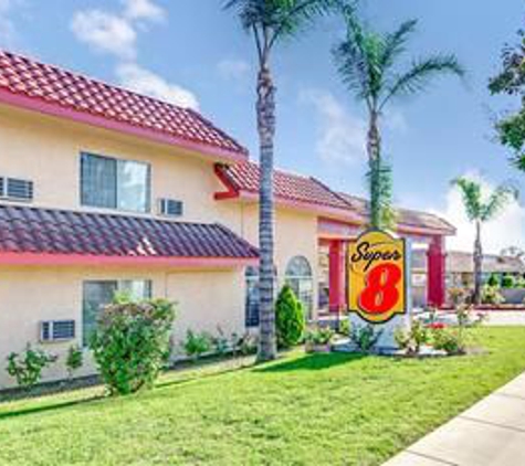 Super 8 by Wyndham Upland Ontario CA - Upland, CA