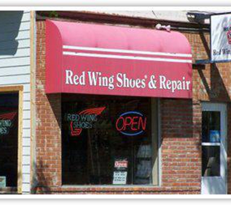 Red Wing Shoe Store - Maumee, OH