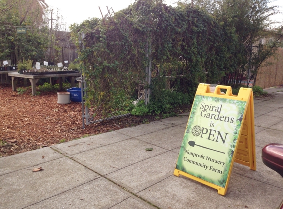 Spiral Gardens Community Food Security Project - Berkeley, CA