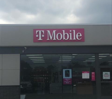 T-Mobile - Lenoir City, TN