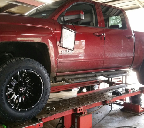 Tire Store Service Center - Alvin, TX