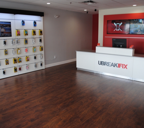 uBreakiFix - Lakeland, FL