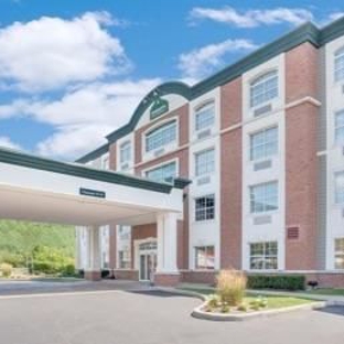 Wingate by Wyndham Ellicottville - Ellicottville, NY