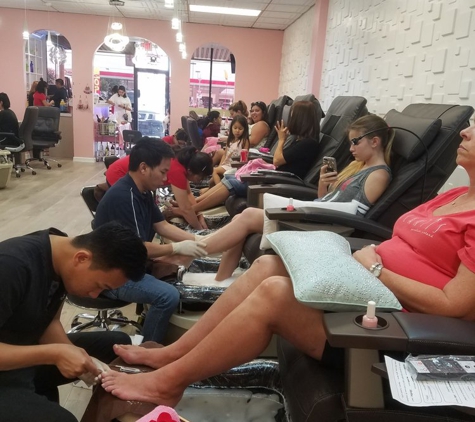 Nu Look Nail Bar - Spring, TX