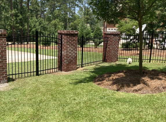 Aluminum Fences Direct - Raleigh, NC