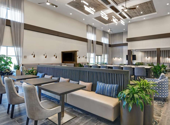 Homewood Suites by Hilton Edison Woodbridge - Edison, NJ