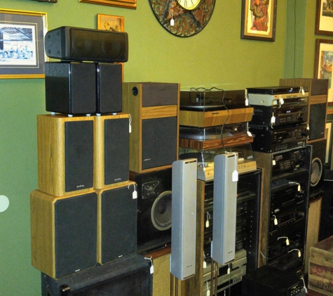 15 Broad Street Vintage - Akron, OH. Home Theater Audio Electronics and Speakers from $20 and up.