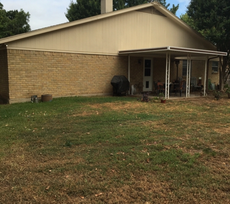 Tommy's Carports - Azle, TX. Before