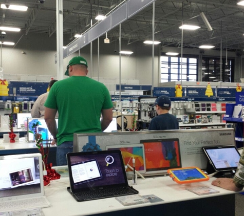 Best Buy - Selma, TX