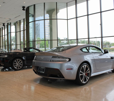 Aston Martin Palm Beach - West Palm Beach, FL