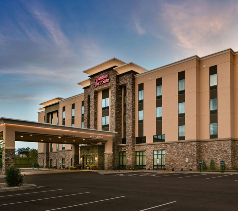 Hampton Inn & Suites Hudson - Hudson, WI