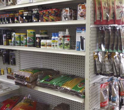 Animal House Pet Supplies - Sauk City, WI