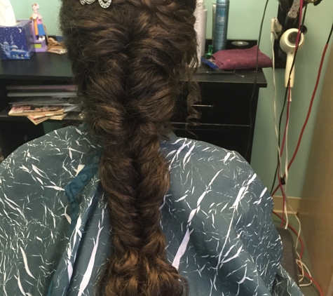 LaRue's Hair Cutters - Memphis, TN. Wedding Braid