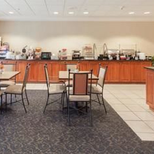 Wingate by Wyndham Charlotte Speedway/Concord - Concord, NC