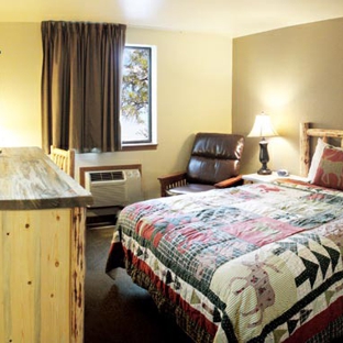 Guesthouse Lodge Sandpoint - Ponderay, ID