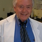 Dr. Henry H Calderoni, MD