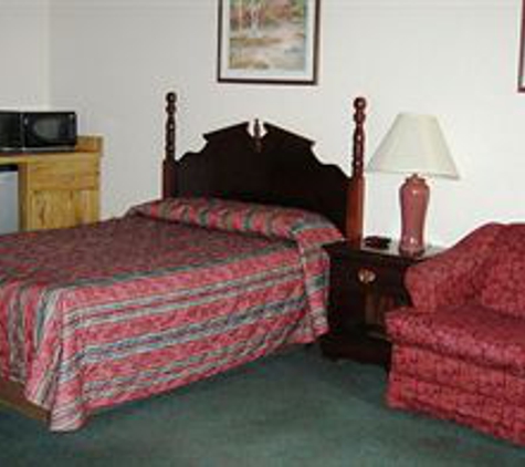 Voyageur Inn and Conference Center - Reedsburg, WI