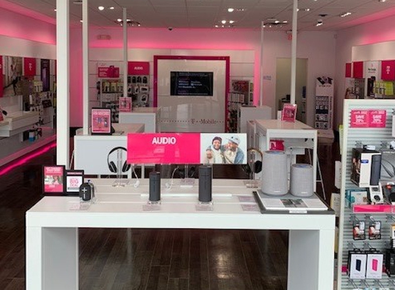 T-Mobile - Pawtucket, RI