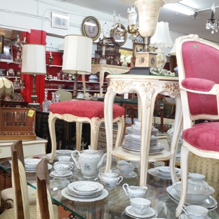 A A A A Antiques Buy & Sell - Miami, FL