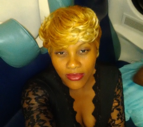 Blonbommas hair weaving styling - Bronx, NY