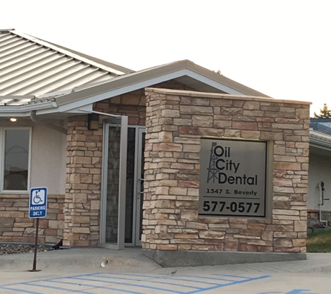 Oil City Dental - Casper, WY. Outdoor Sign