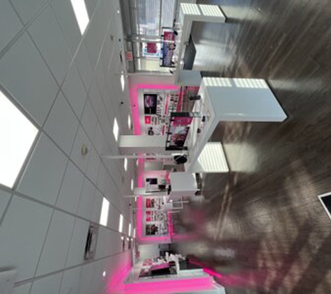 T-Mobile - Bayside, NY