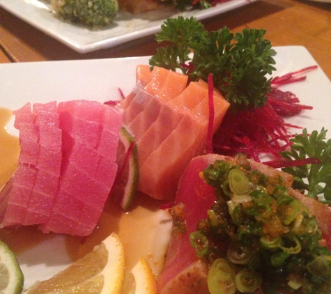 Hand Roll Sushi - Orlando, FL