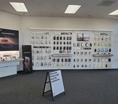 Verizon - Hemet, CA