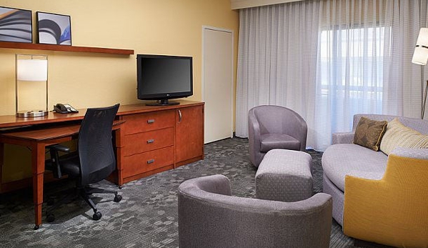 Courtyard by Marriott - Saint Louis, MO