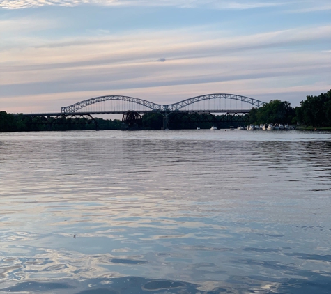 Harbor Park Restaurant - Middletown, CT