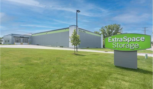 Extra Space Storage - Edina, MN