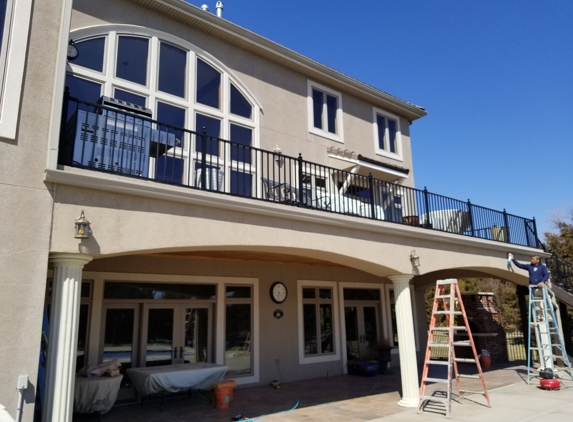 Moraless Stucco Repair - Olathe, KS