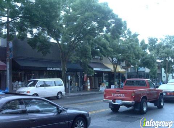 A Day & Night Garage Doors Repair - Seattle, WA