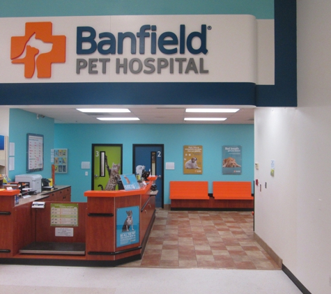 Banfield Pet Hospital - Lake Mary, FL